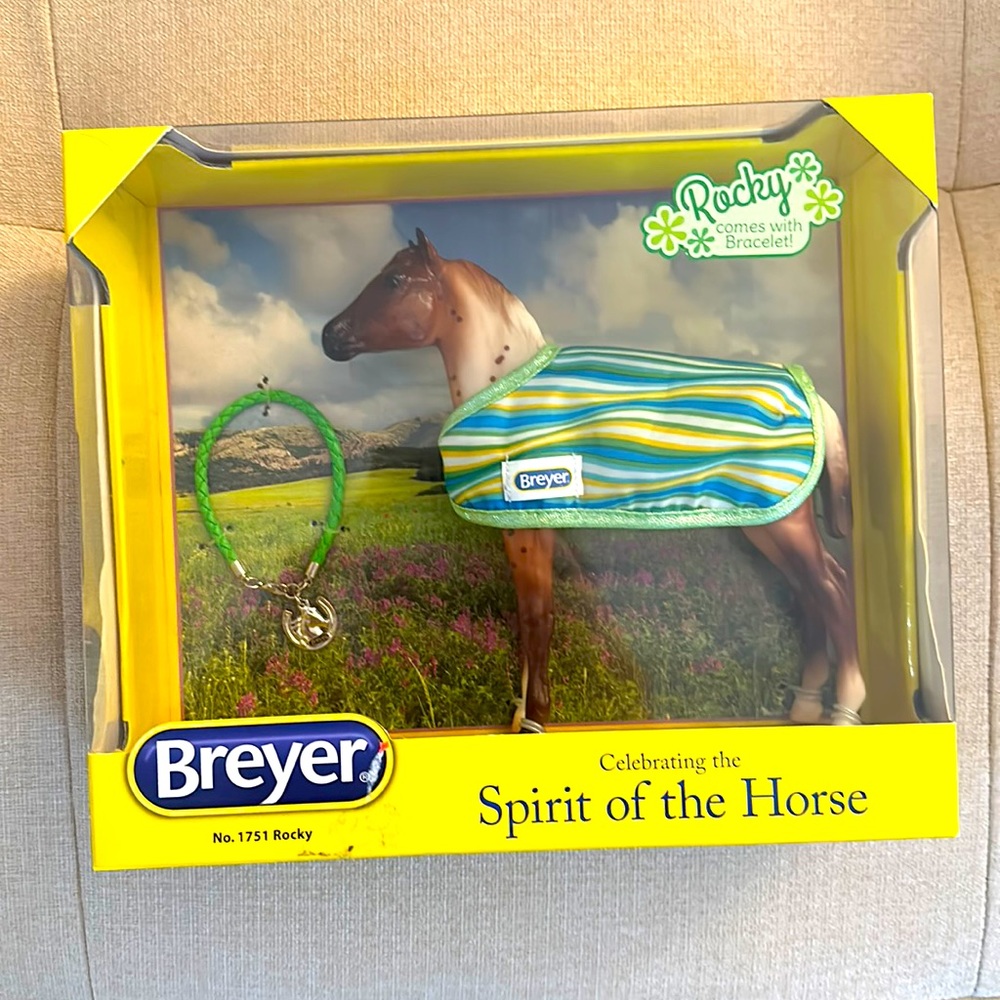 Breyer “Spirit of the Horse” Model Horse and Bracelet